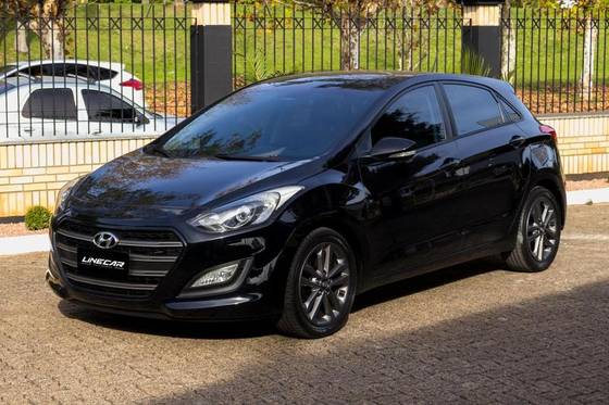 HYUNDAI I30 1.8 MPI 16V GASOLINA 4P AUTOMATICO HYUNDAI I30 1.8 MPI 16V GASOLINA 4P AUTOMATICO